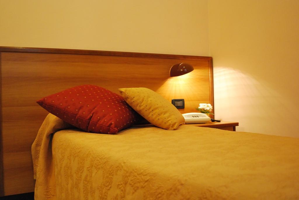 Hotel Galleano Laigueglia Cameră foto